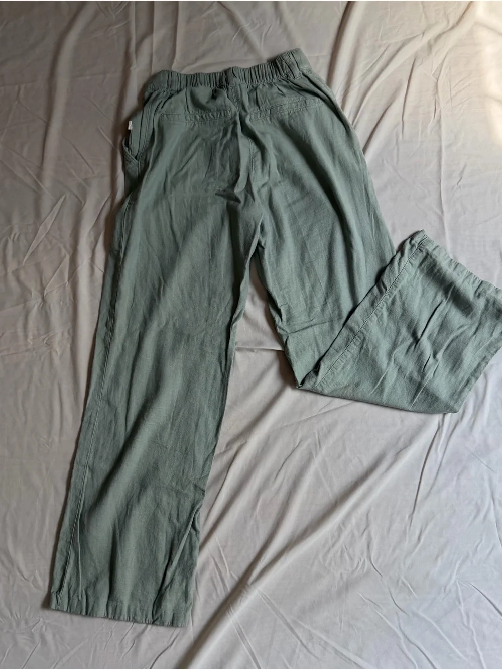 H&M | Sage Green Linen Pants